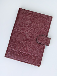 YG Обложка на паспорт с кнопкой 